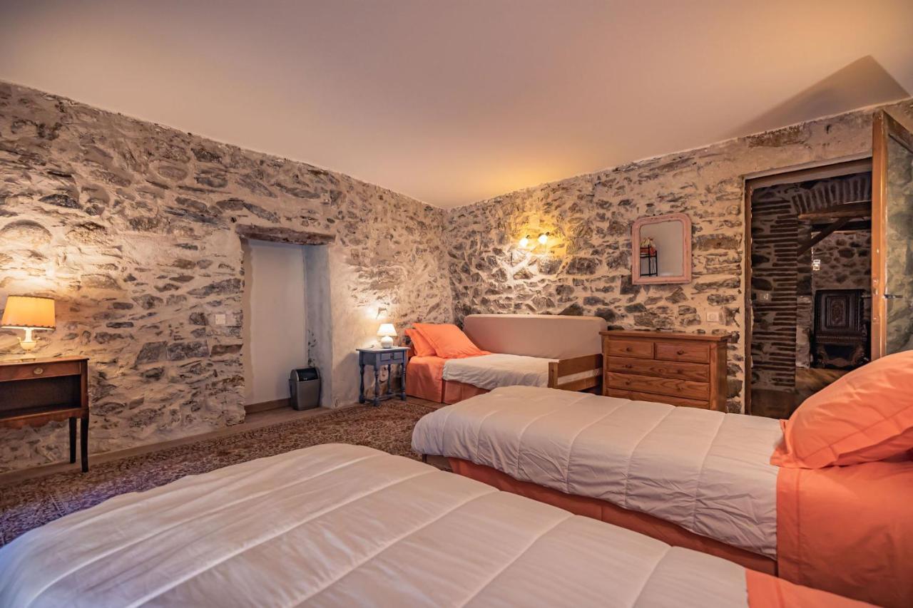 Sundrenched Relais De Poste In Serdinya エクステリア 写真