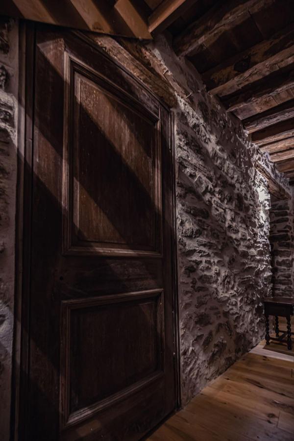 Sundrenched Relais De Poste In Serdinya エクステリア 写真